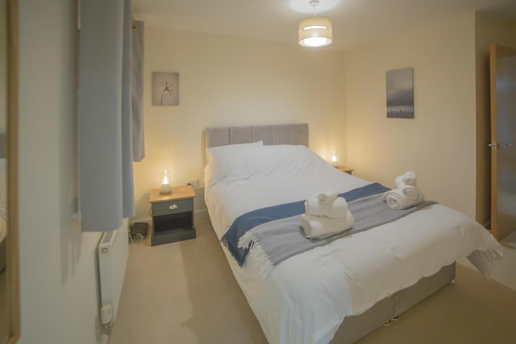 Sleeps9 Parking&Garage 17 Mins To Gatwick, 30 To London Vila Merstham Exterior foto
